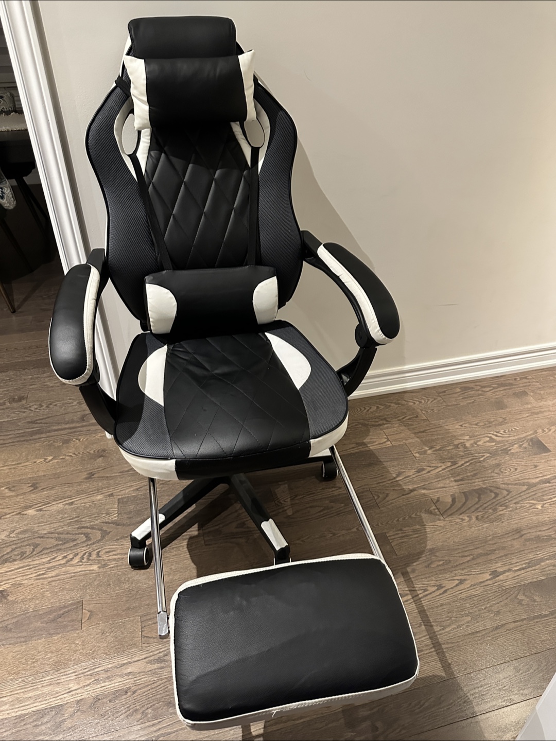 Ergonomic Gaming Chair - photo 3