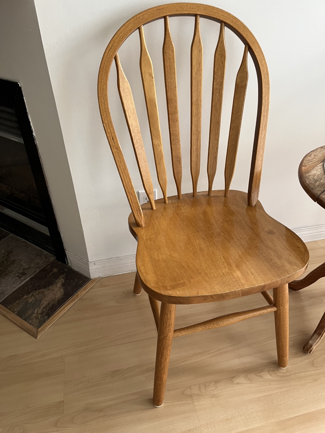 2 Wooden Spindle Back Chairs - photo 2