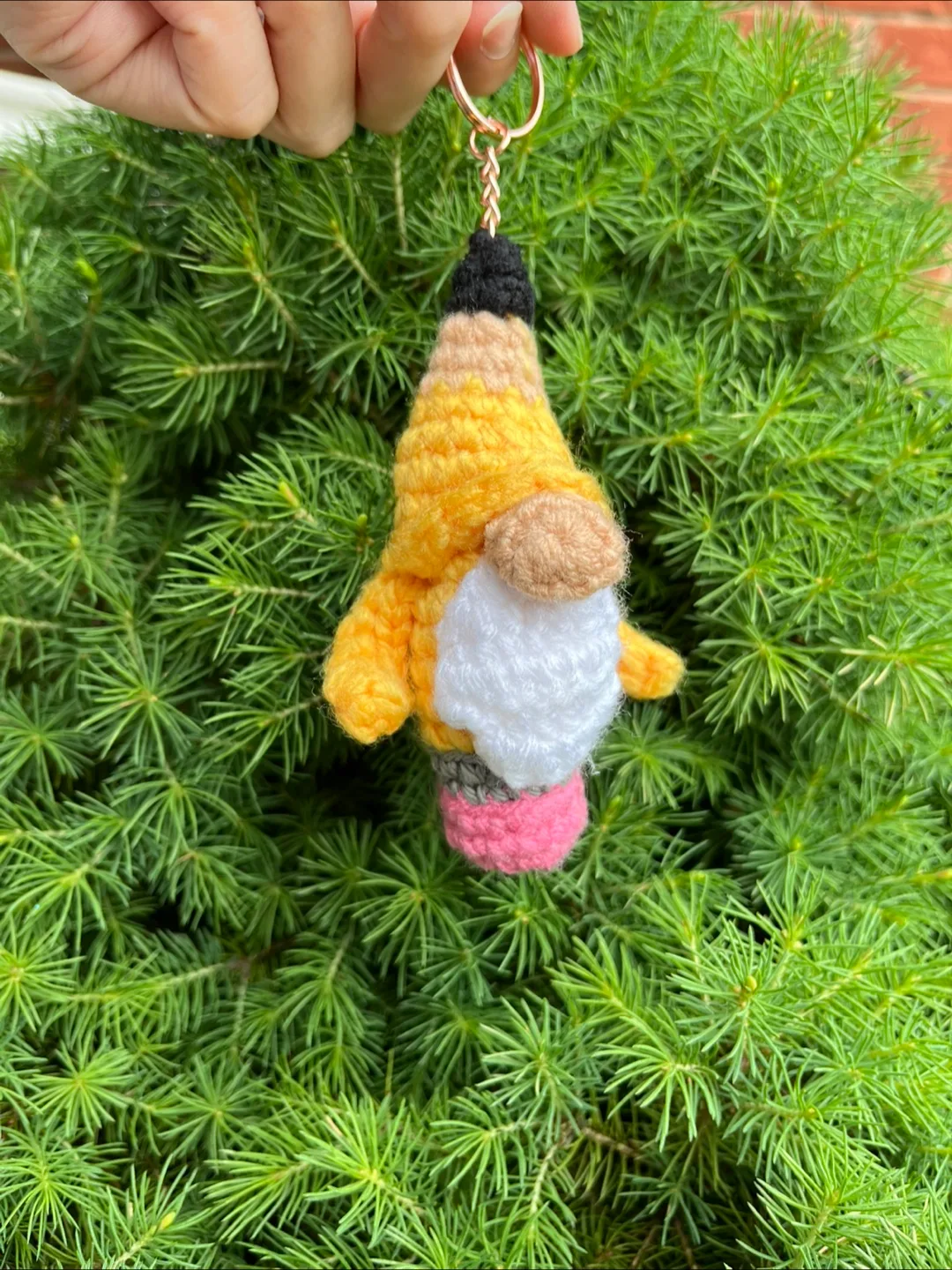 Crochet teacher gift keychains image indicator(3)