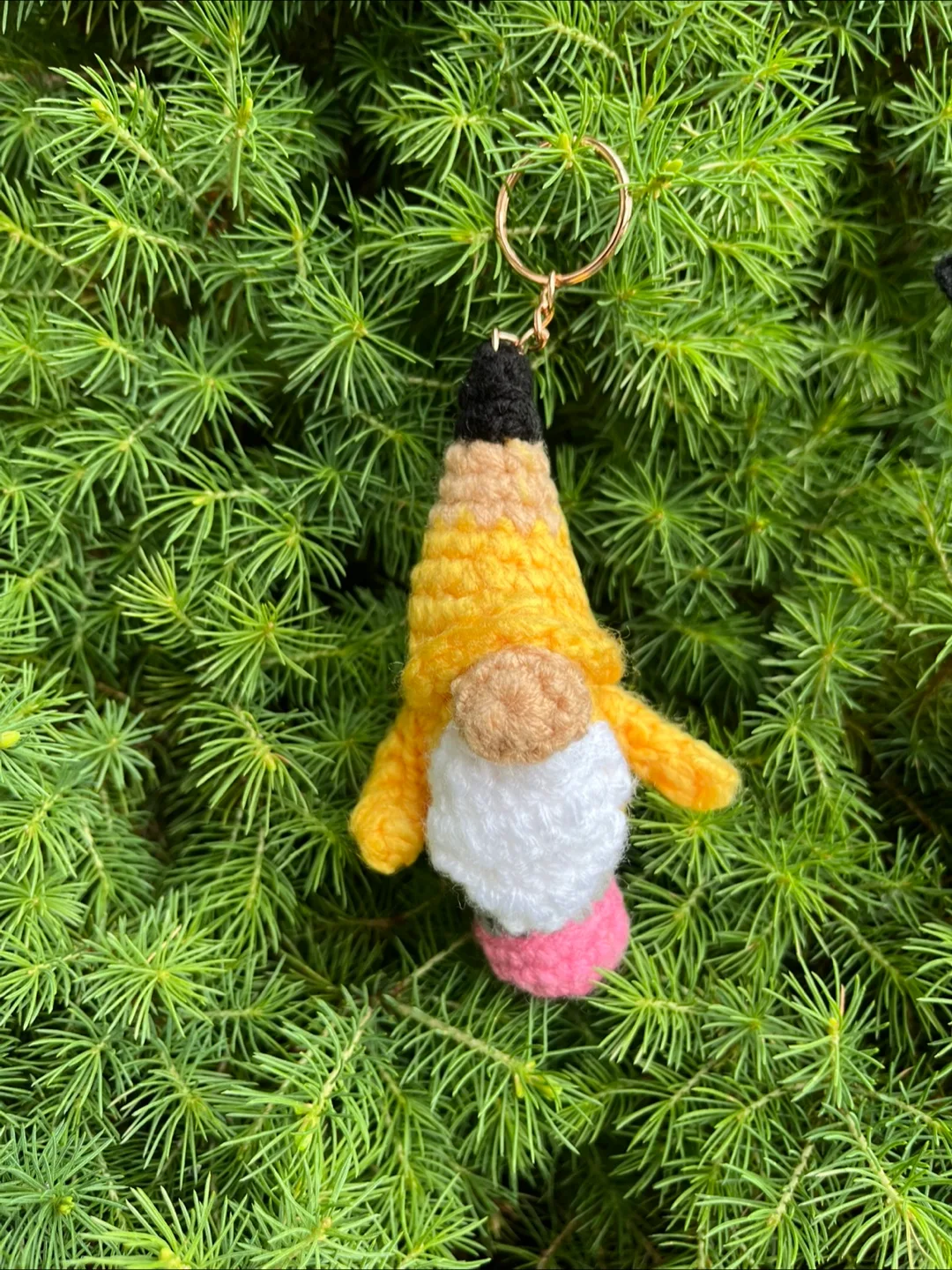 Crochet teacher gift keychains image indicator(8)