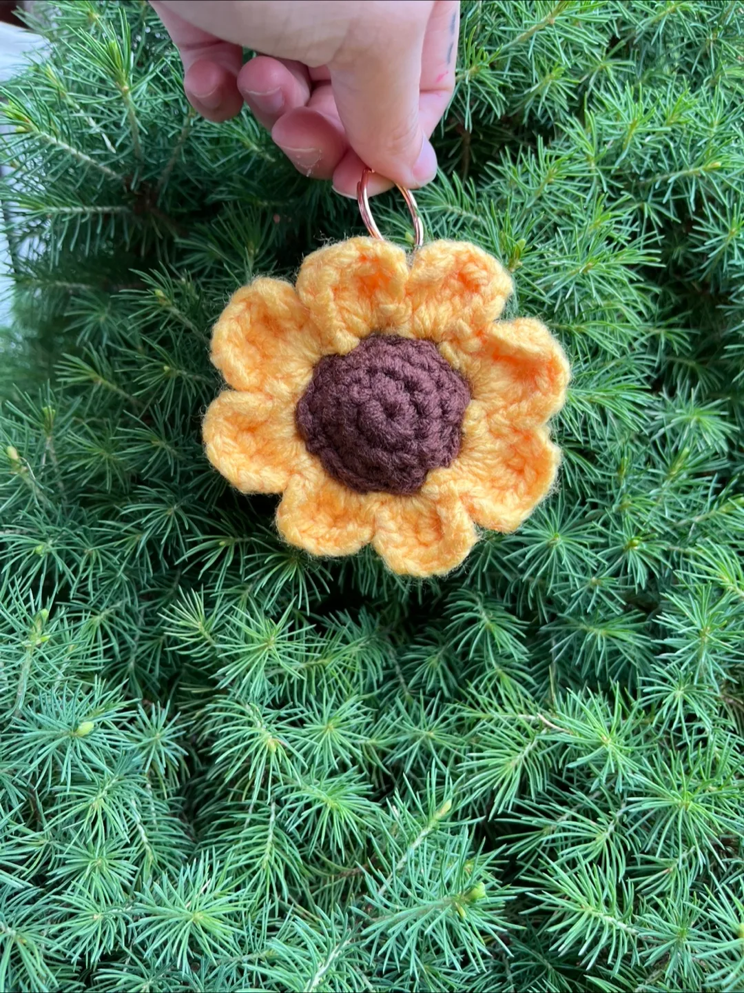 Crochet teacher gift keychains image indicator(7)