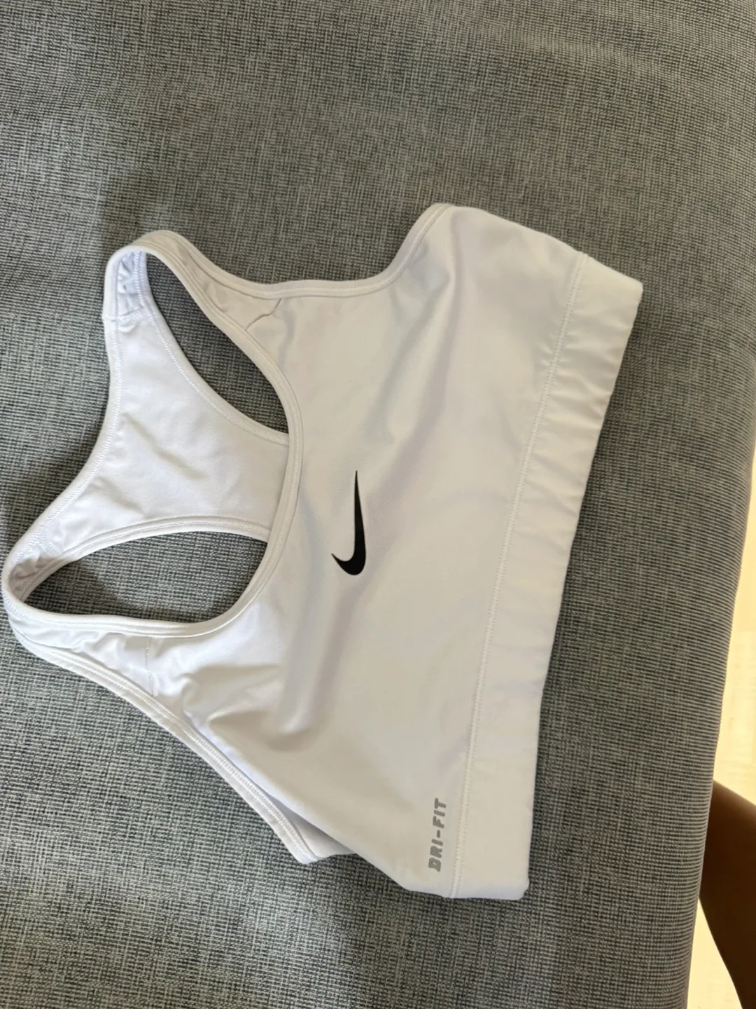 Nike Dri-FIT Sports Bra image indicator(2)