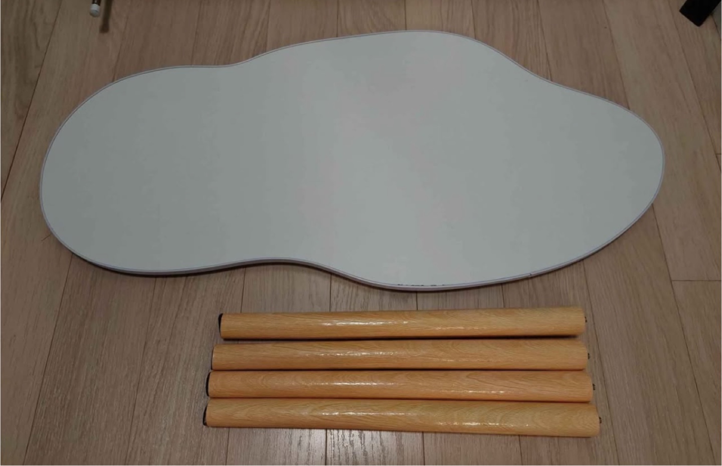 Small Cloud Coffee Table - photo 3
