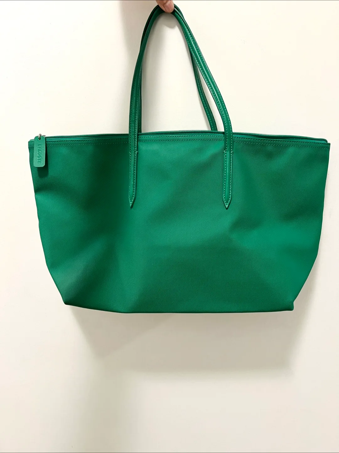 Lacoste Waterproof Green Zipper Tote image indicator(10)