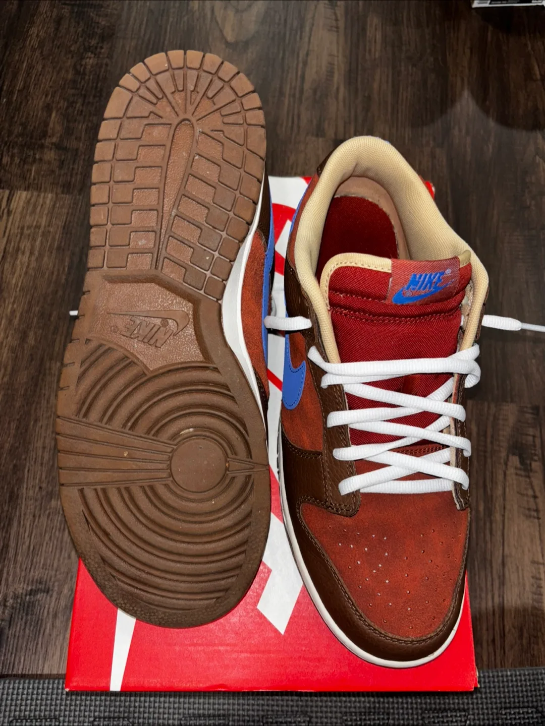 Brown Nike dunk low mens size 10 image indicator(9)