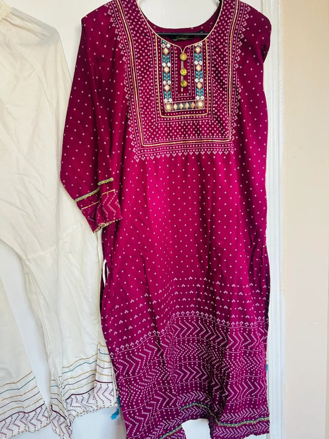 Embroidered Kurta and Pants Set