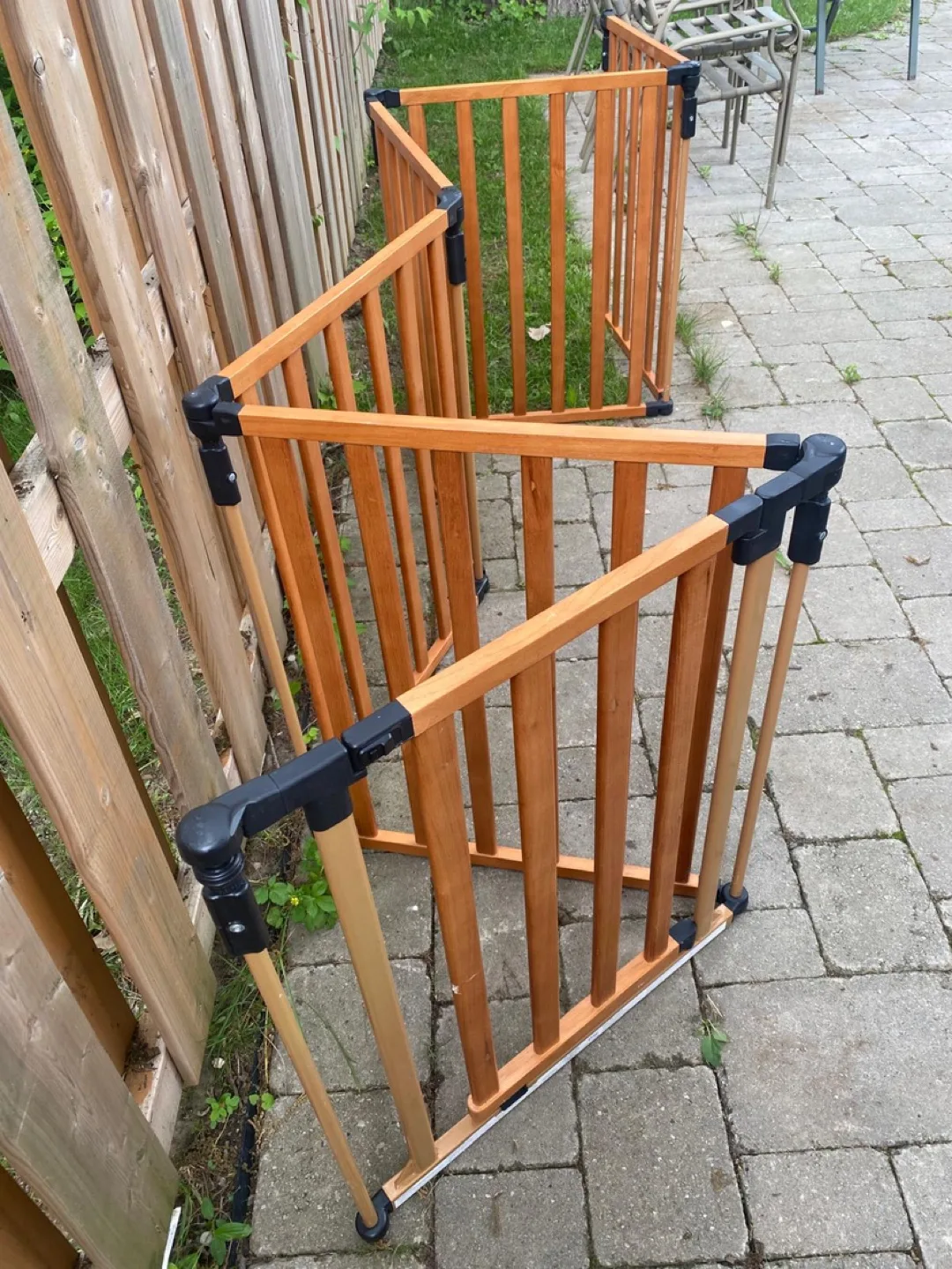 Wooden baby gate image indicator(6)