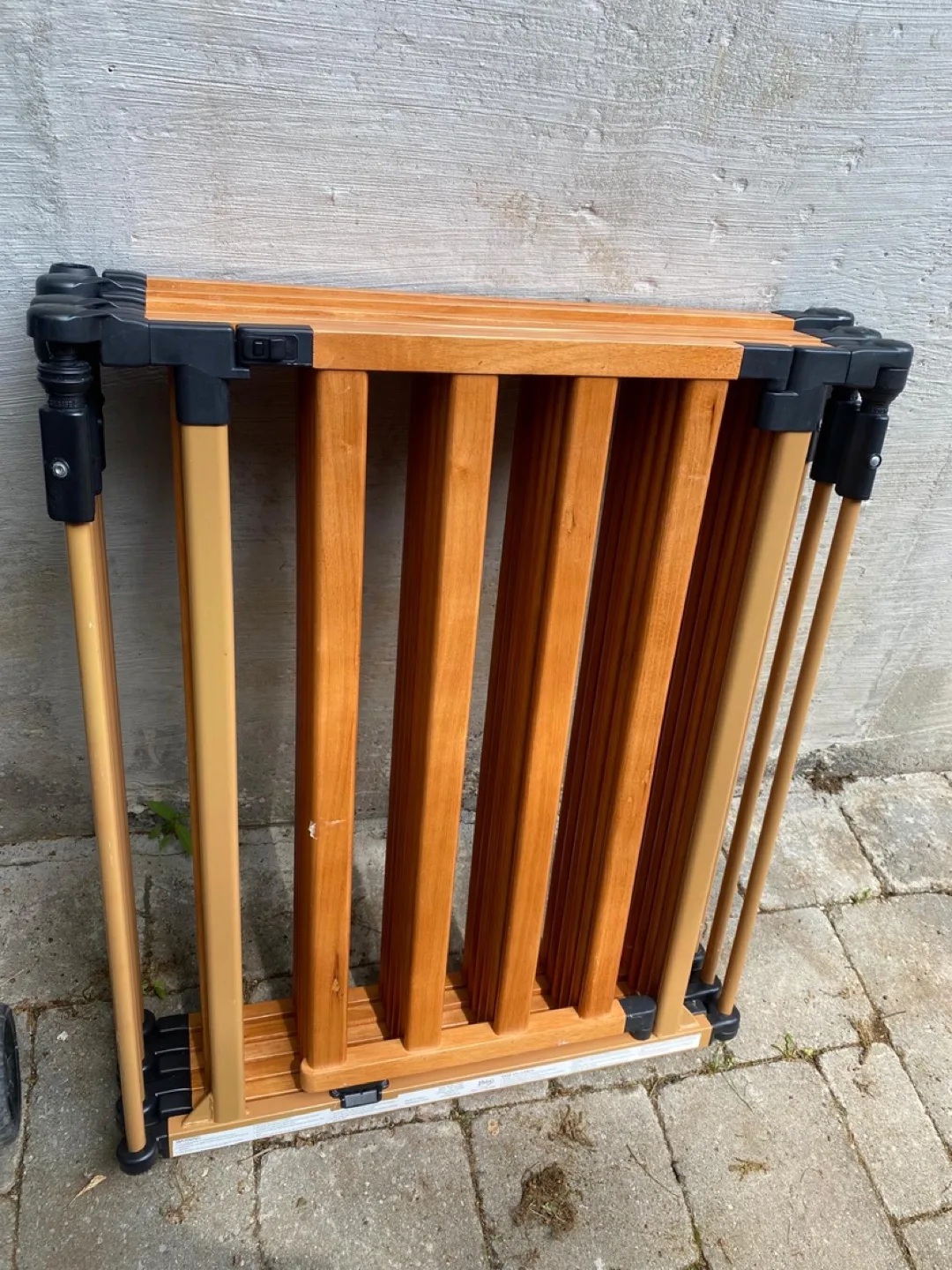 Wooden baby gate image indicator(7)