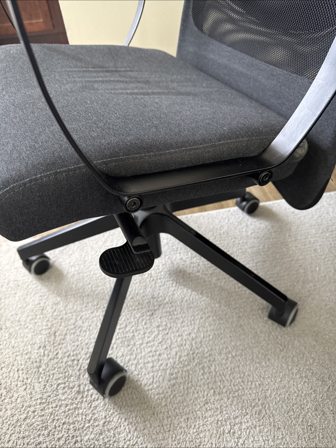 Ergonomic Office Chair - photo 4