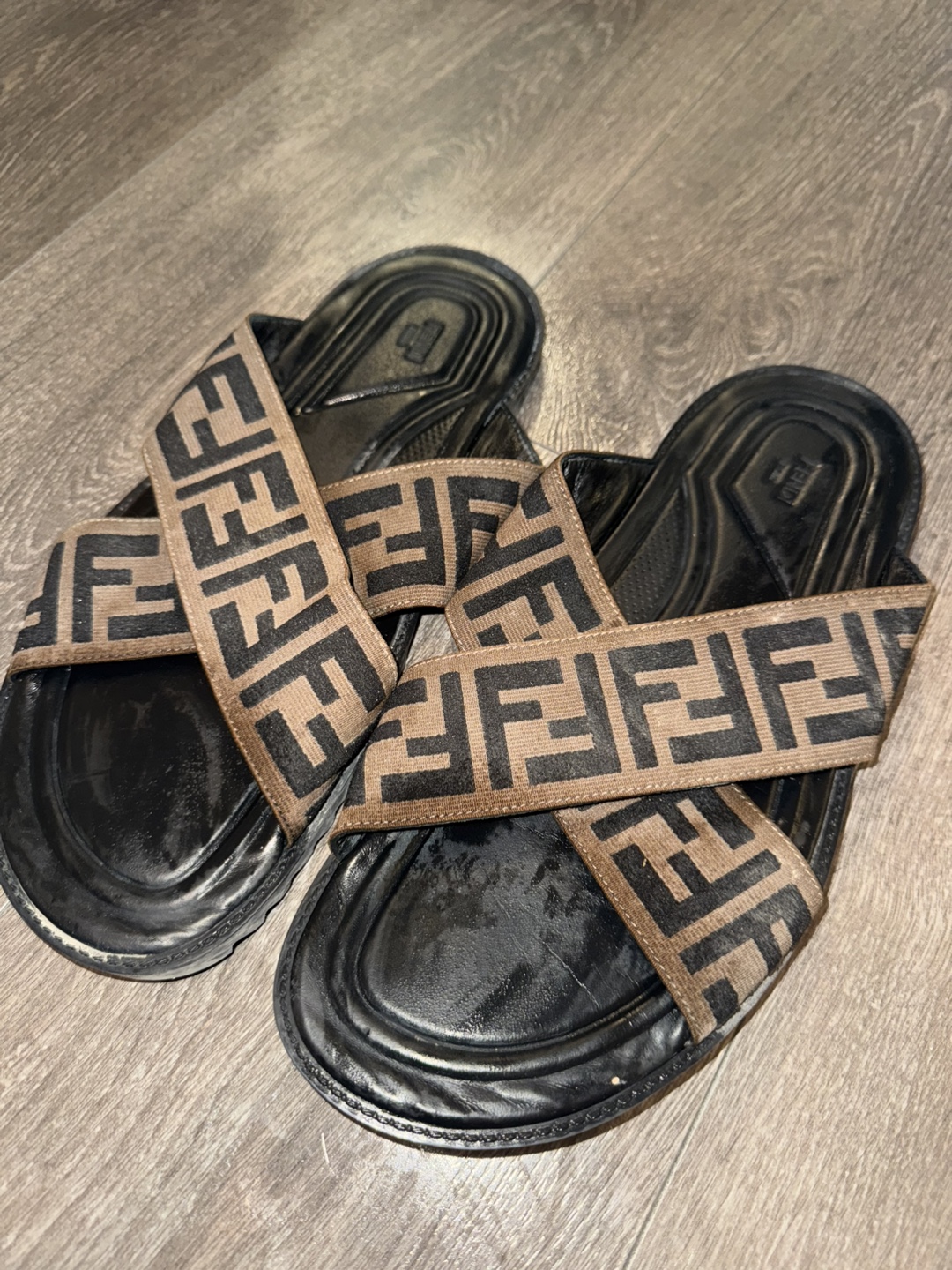 Fendi Slides men’s - photo 2