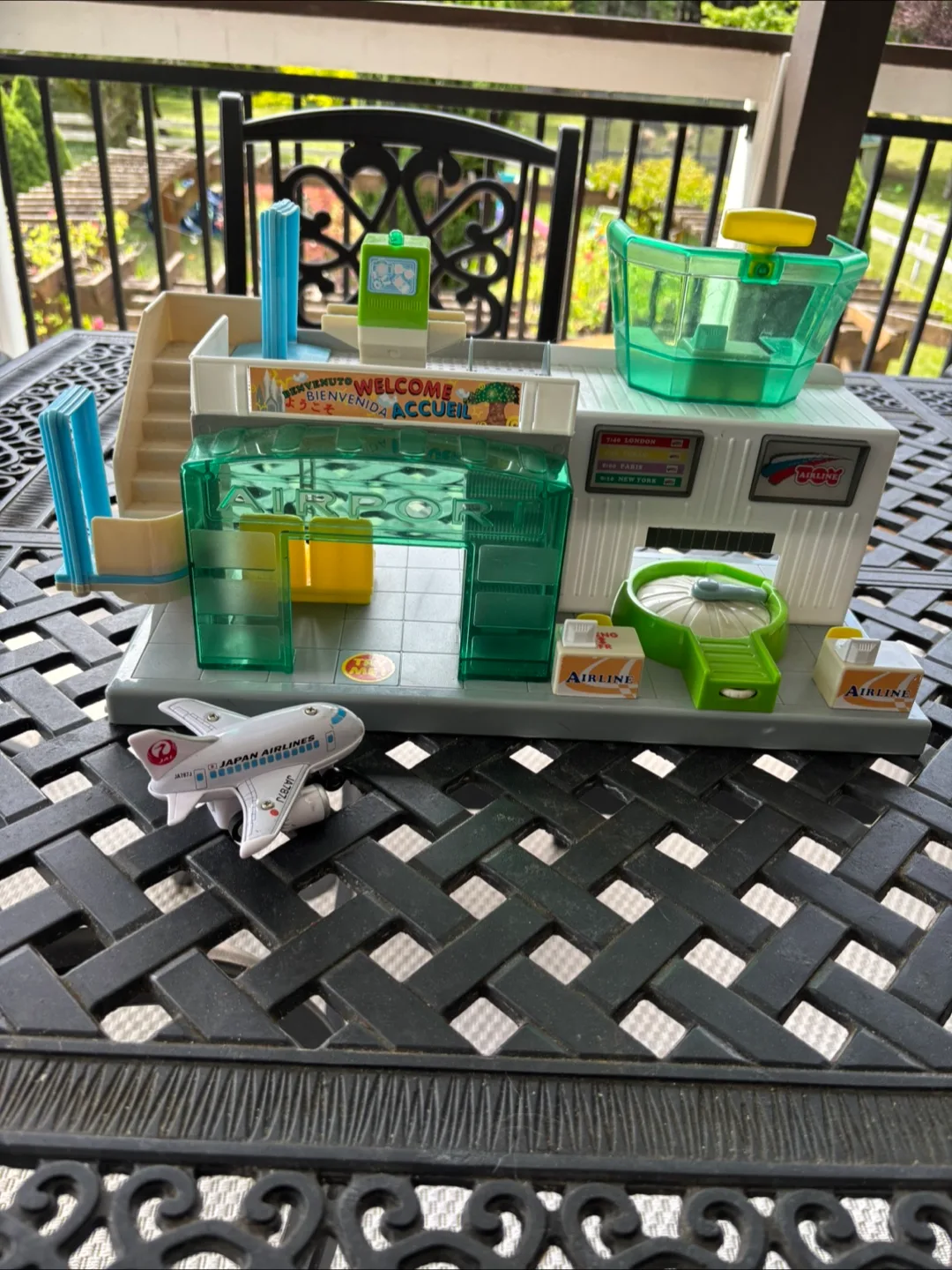 Toy Airplane Set thumbnail