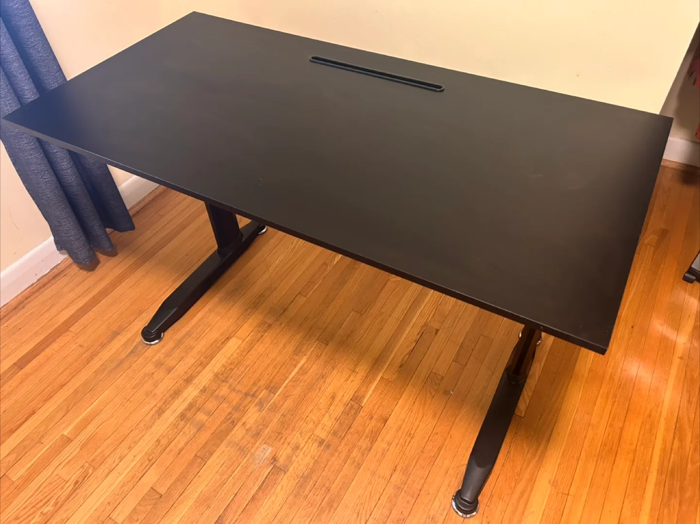Black Manual sit/ stand desk image indicator(2)