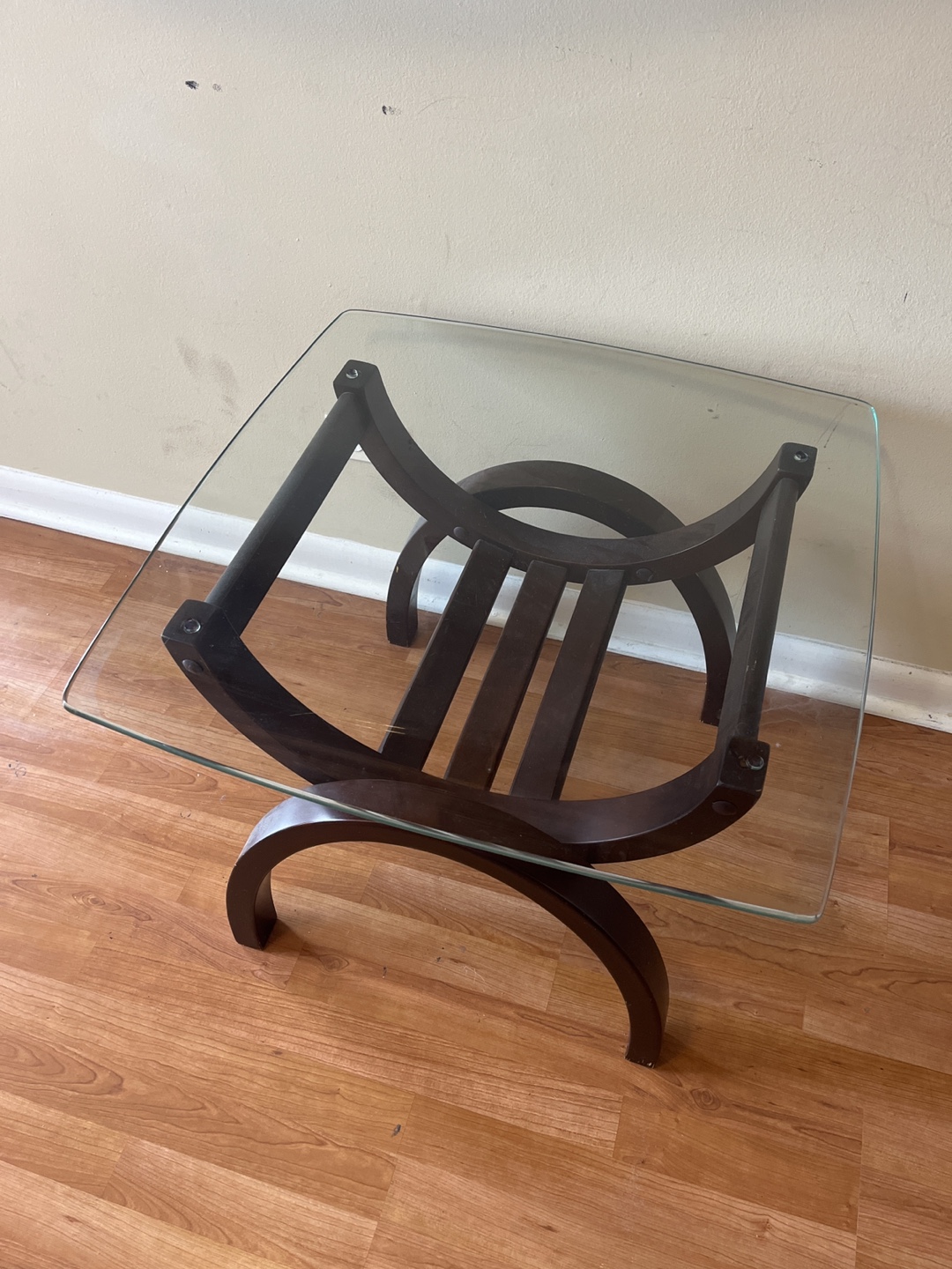 Glass Side Table 💚