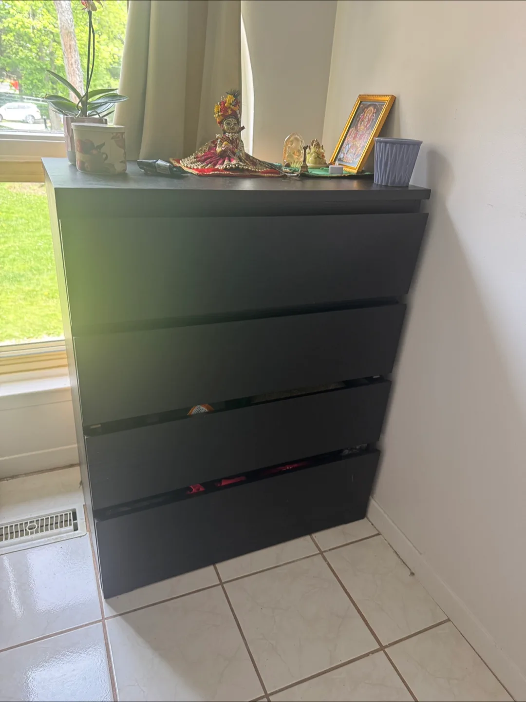 💚 IKEA Dark dresser with 4 drawers thumbnail