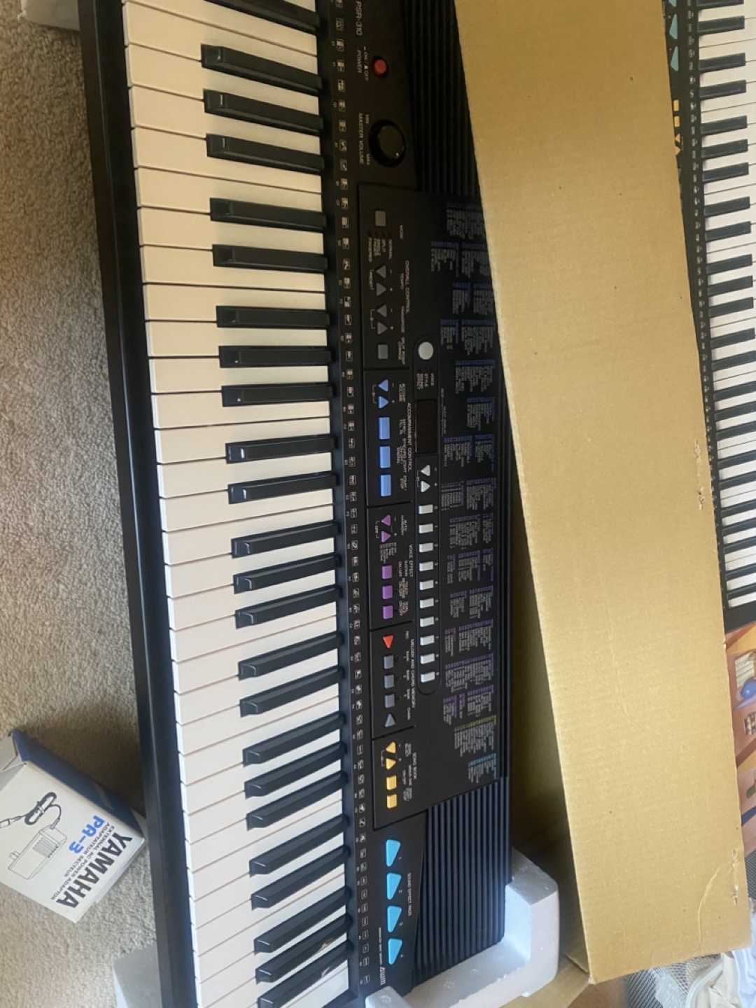 Yamaha PSR-310 Electronic Keyboard - photo 3