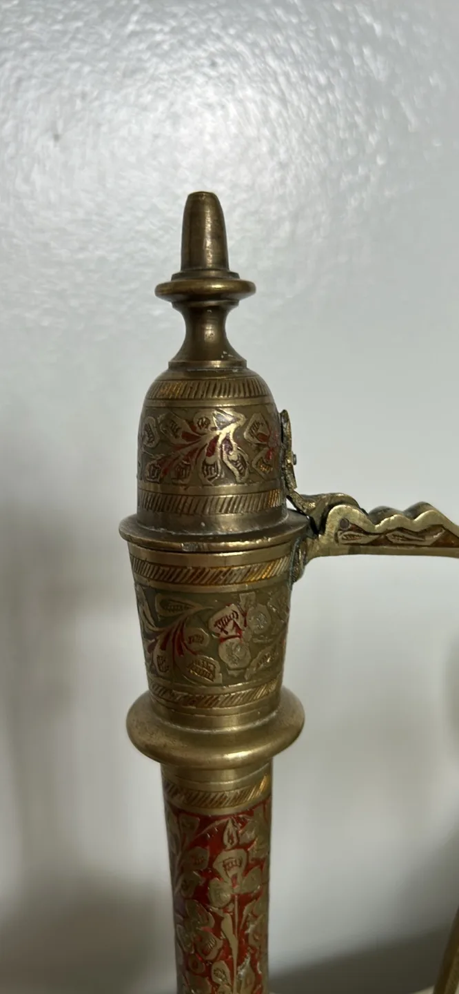 Vintage Brass Decorative Urn image indicator(4)