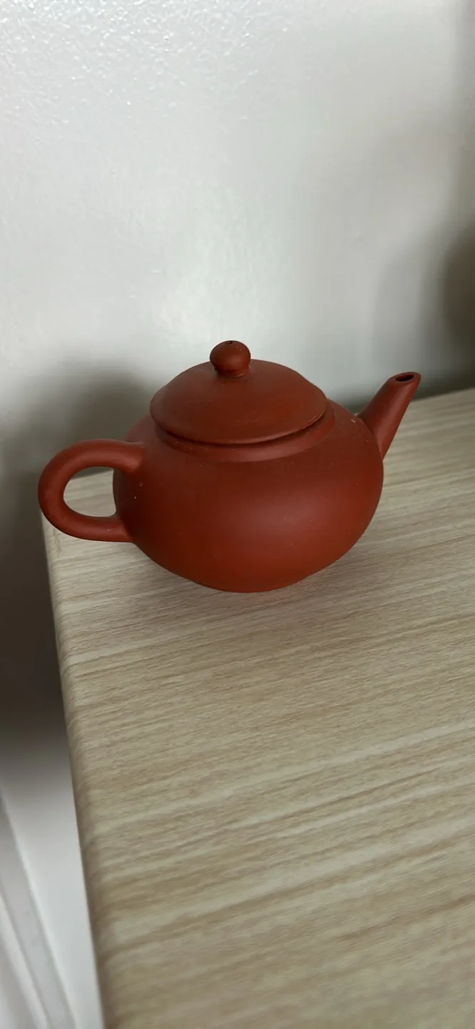 Small brown teapot thumbnail