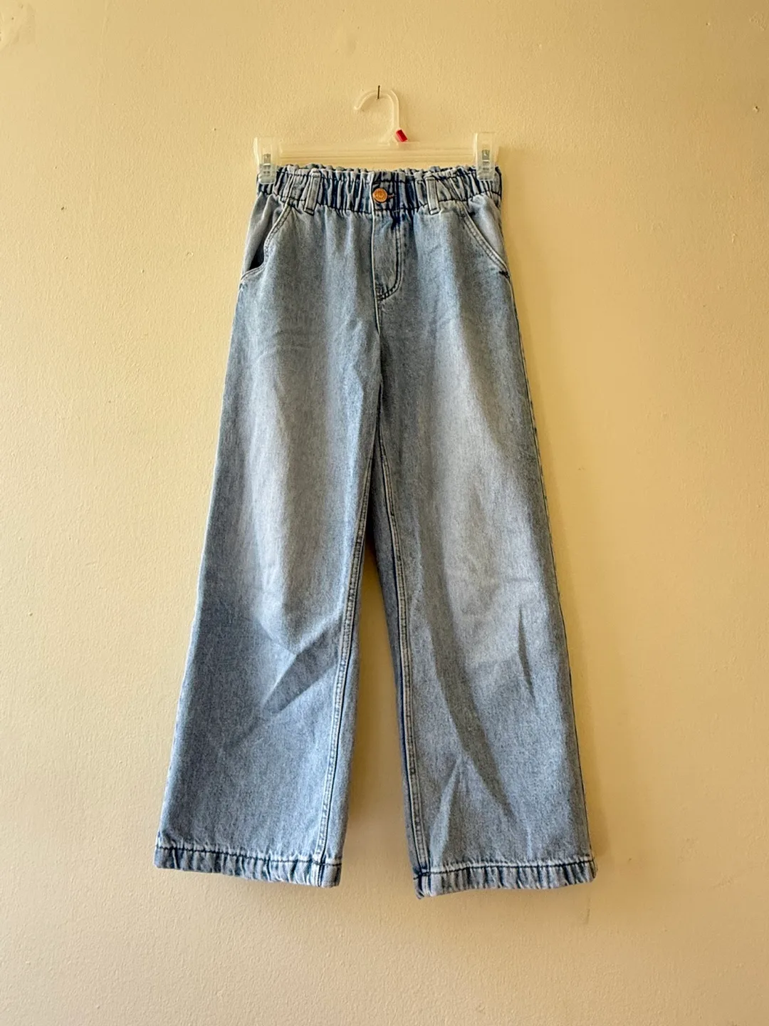 High Waist Jeans thumbnail