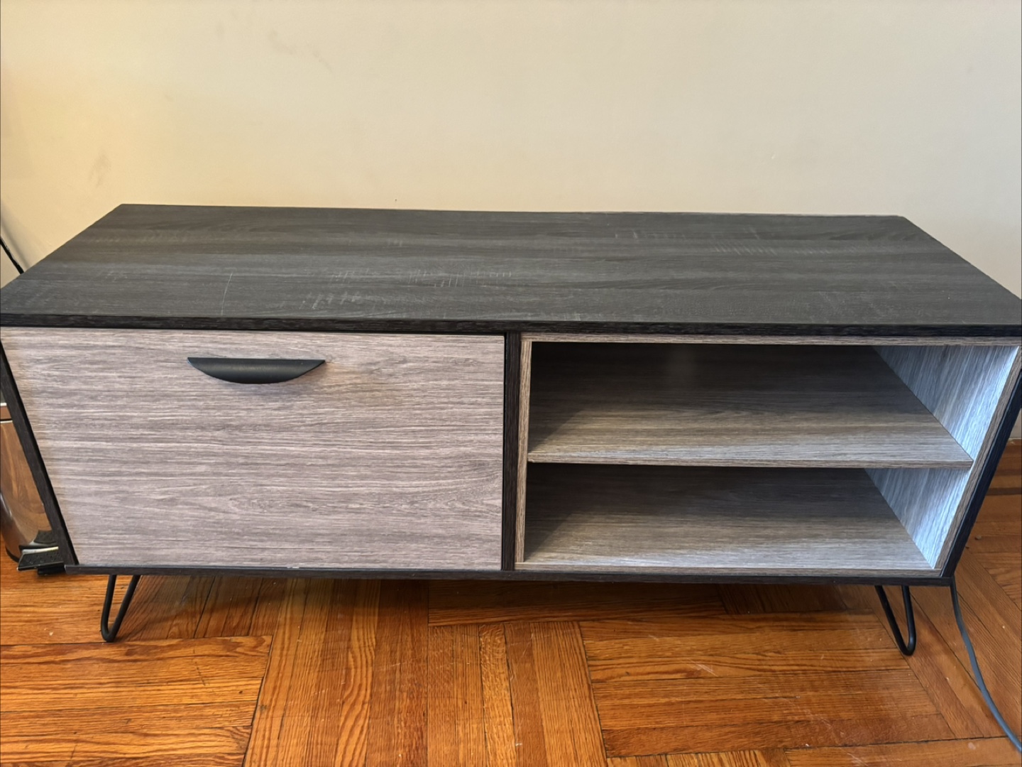 Modern TV stand with storage - photo 2