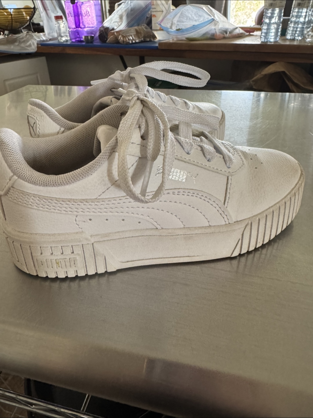 Puma White Sneakers - kids size 12 - photo 3