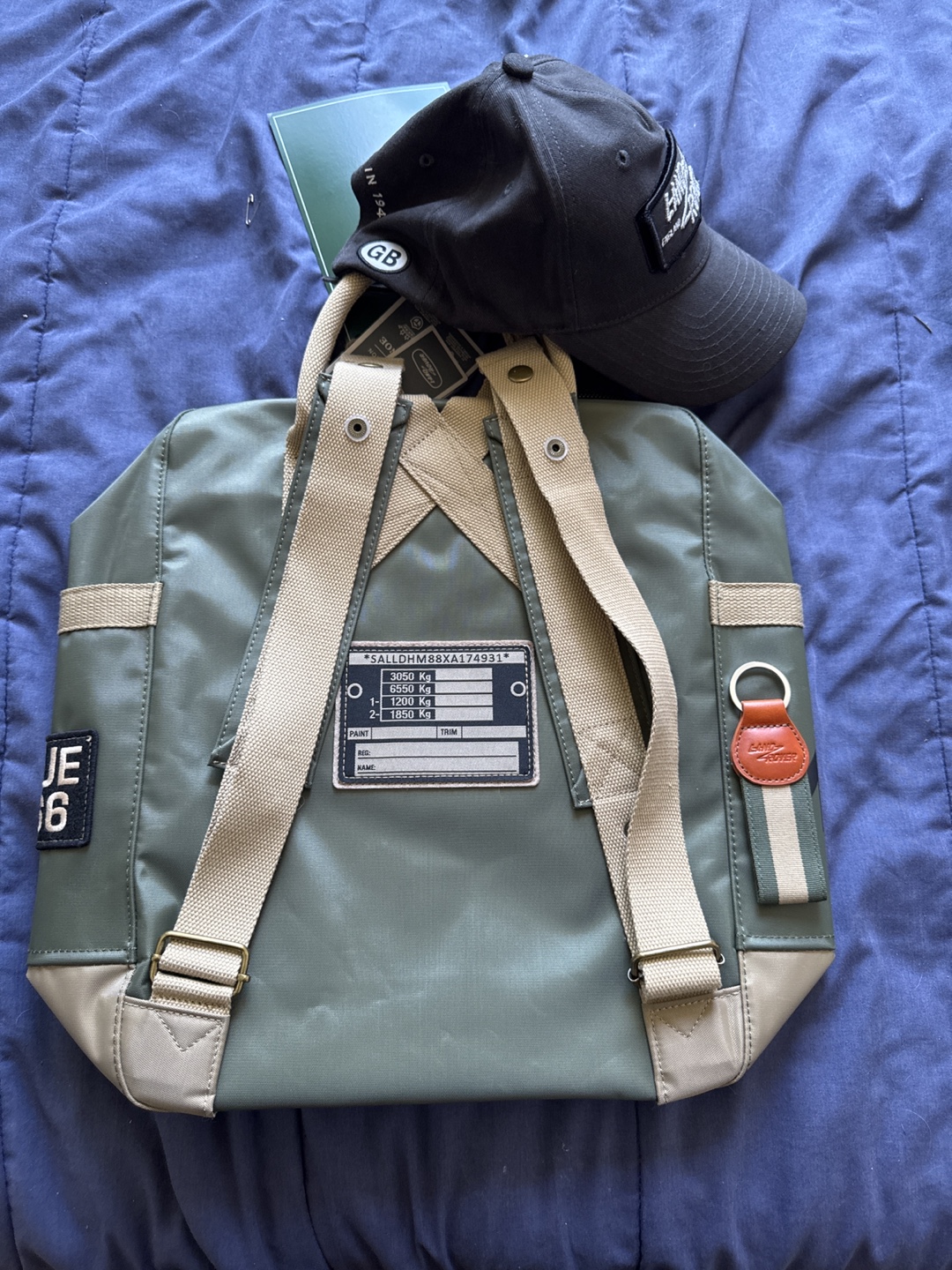 Land Rover Classic Bundle - Bag, Hat & Keychain - photo 2