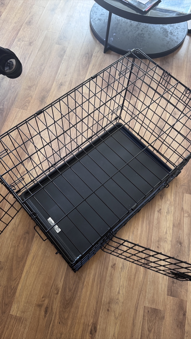 Medium Dog Crate - photo 2