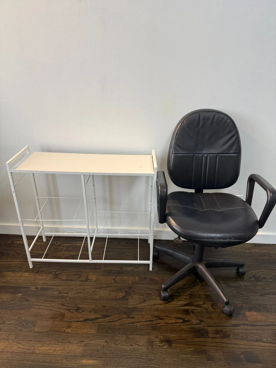 White Shelf Desk + chair thumbnail