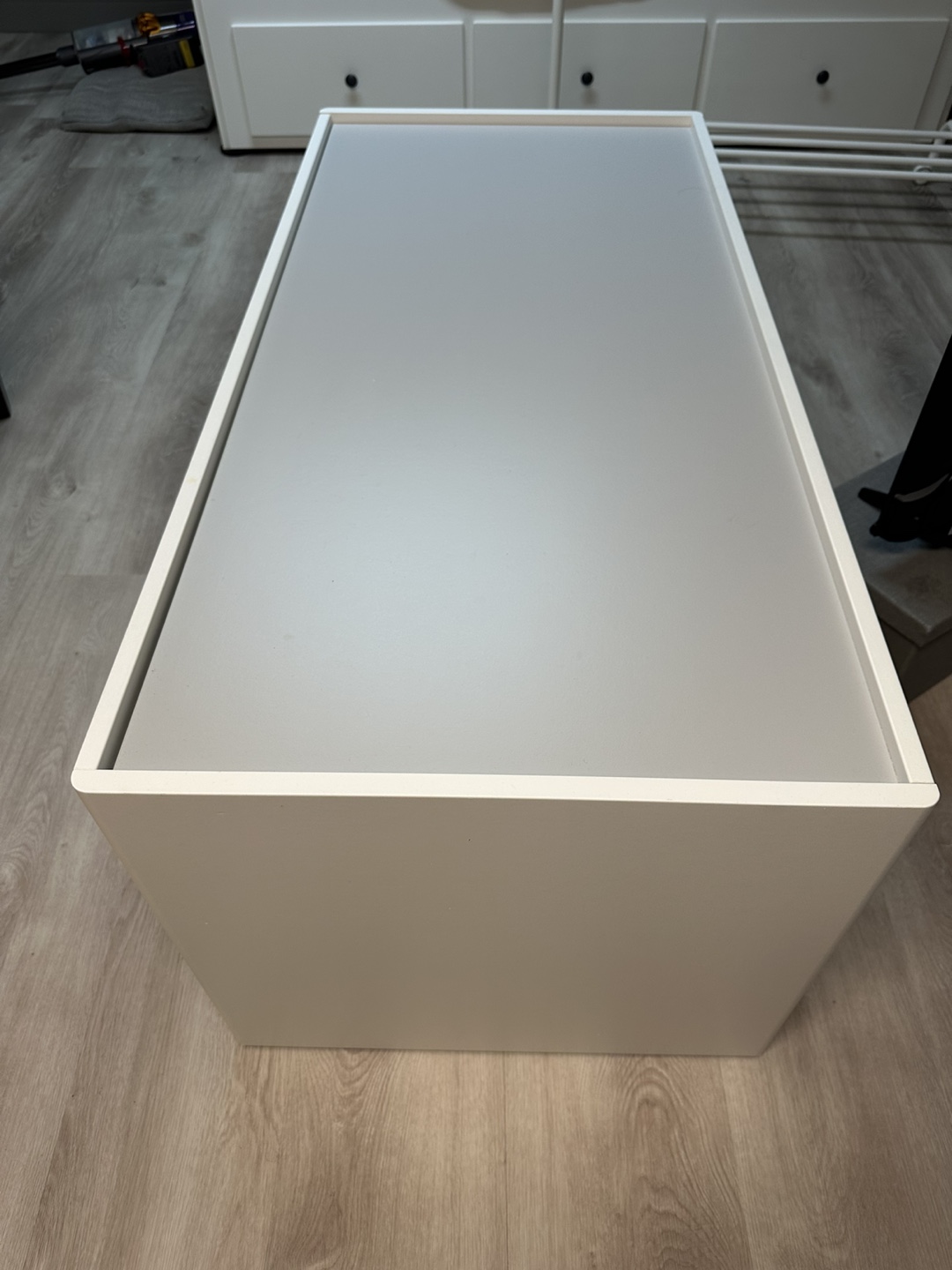White and Grey Coffee Table - photo 3