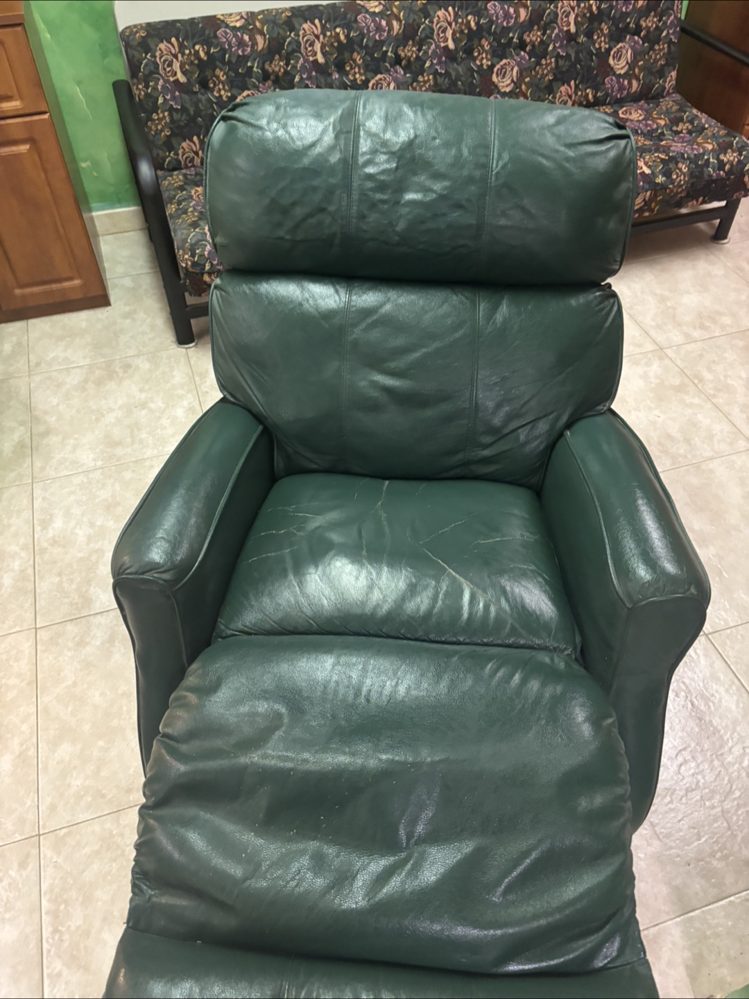 Green Leather Recliner Chair - photo 2