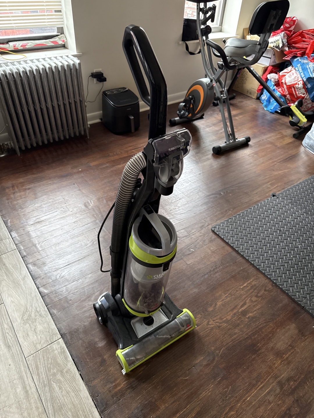 Upright Vacuum Cleaner - photo 2