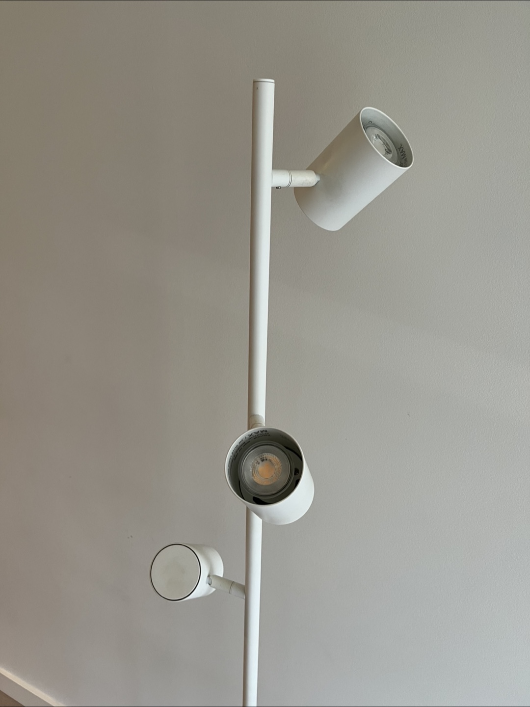 IKEA White Floor Lamp - photo 2