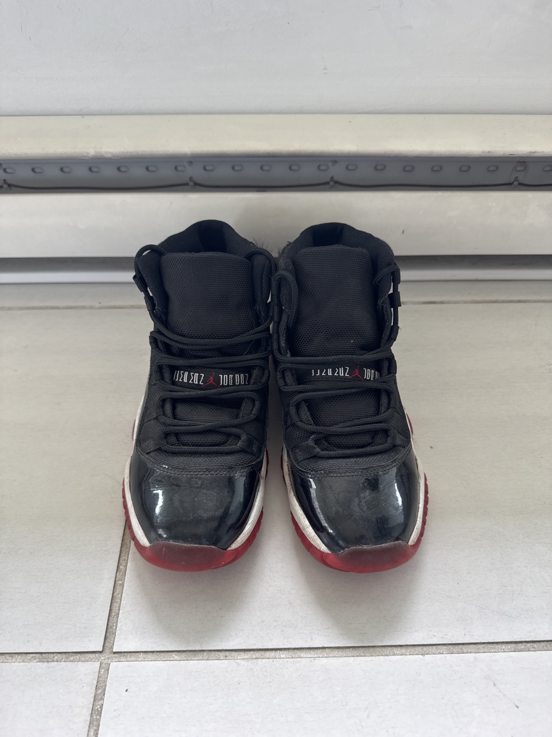 Air Jordan 11 Retro Bred Sneaker