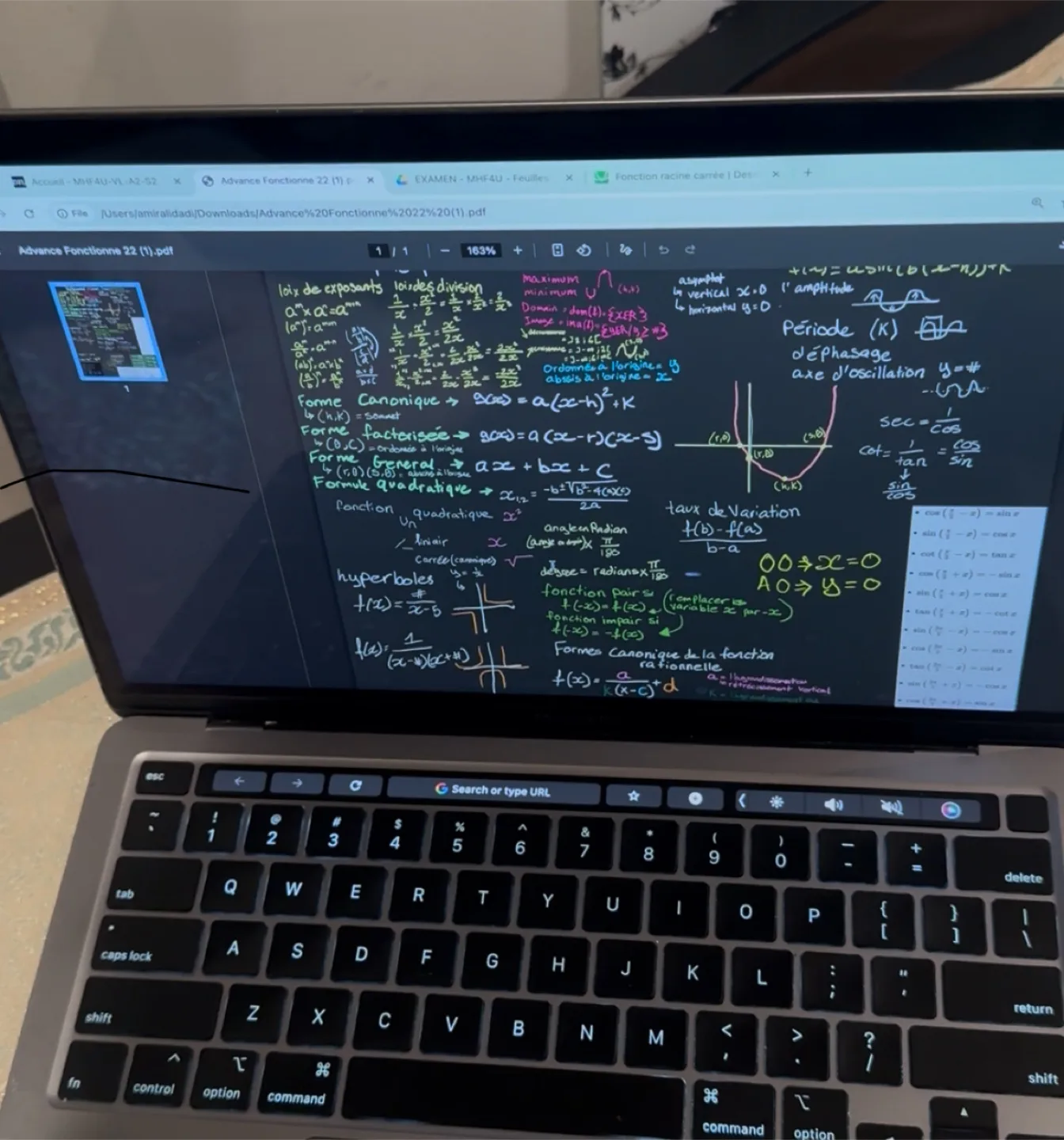 Custom Apple MacBook Pro 13 " image indicator(5)