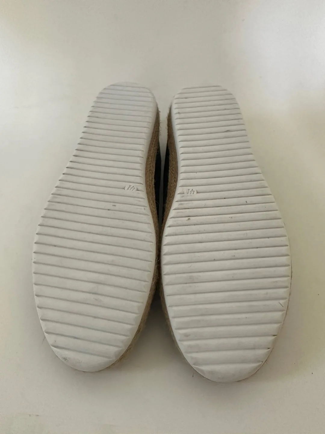 Volks Walkers Navy Espadrille Sneakers size 10 image indicator(3)