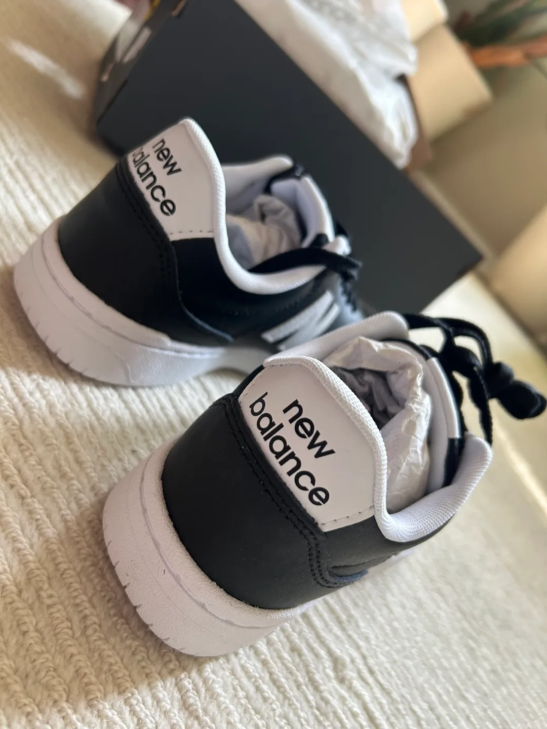 *Brand New* New Balance Womens BBW80 Sneaker (#8) image indicator(7)