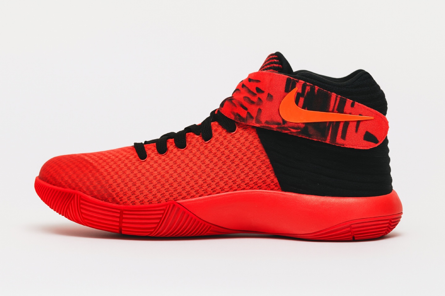 Nike Kyrie 2 Shoes
