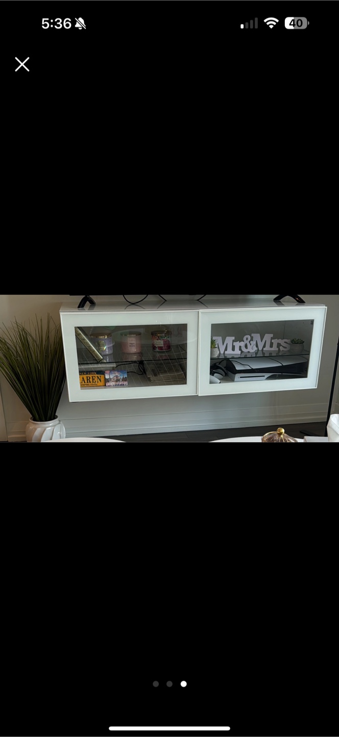 White Modern tv stand with glass door