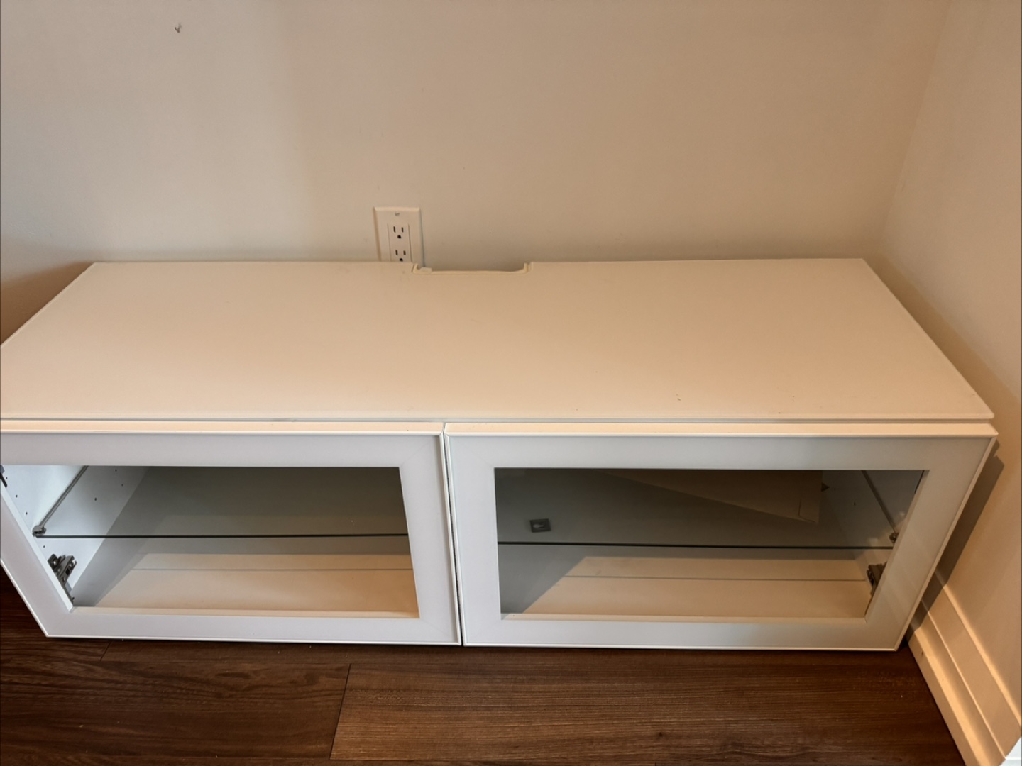 White Modern tv stand with glass door - photo 2