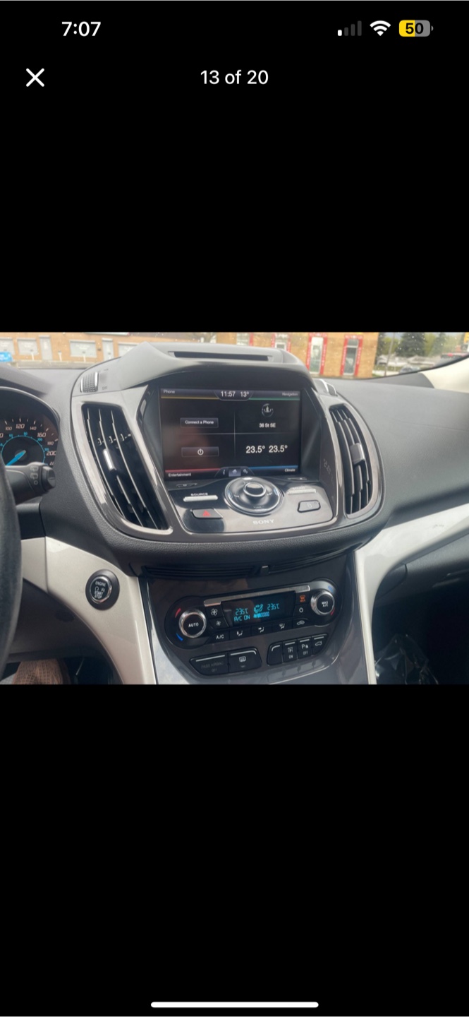 Black Ford Escape - Great Vehicle! - photo 4