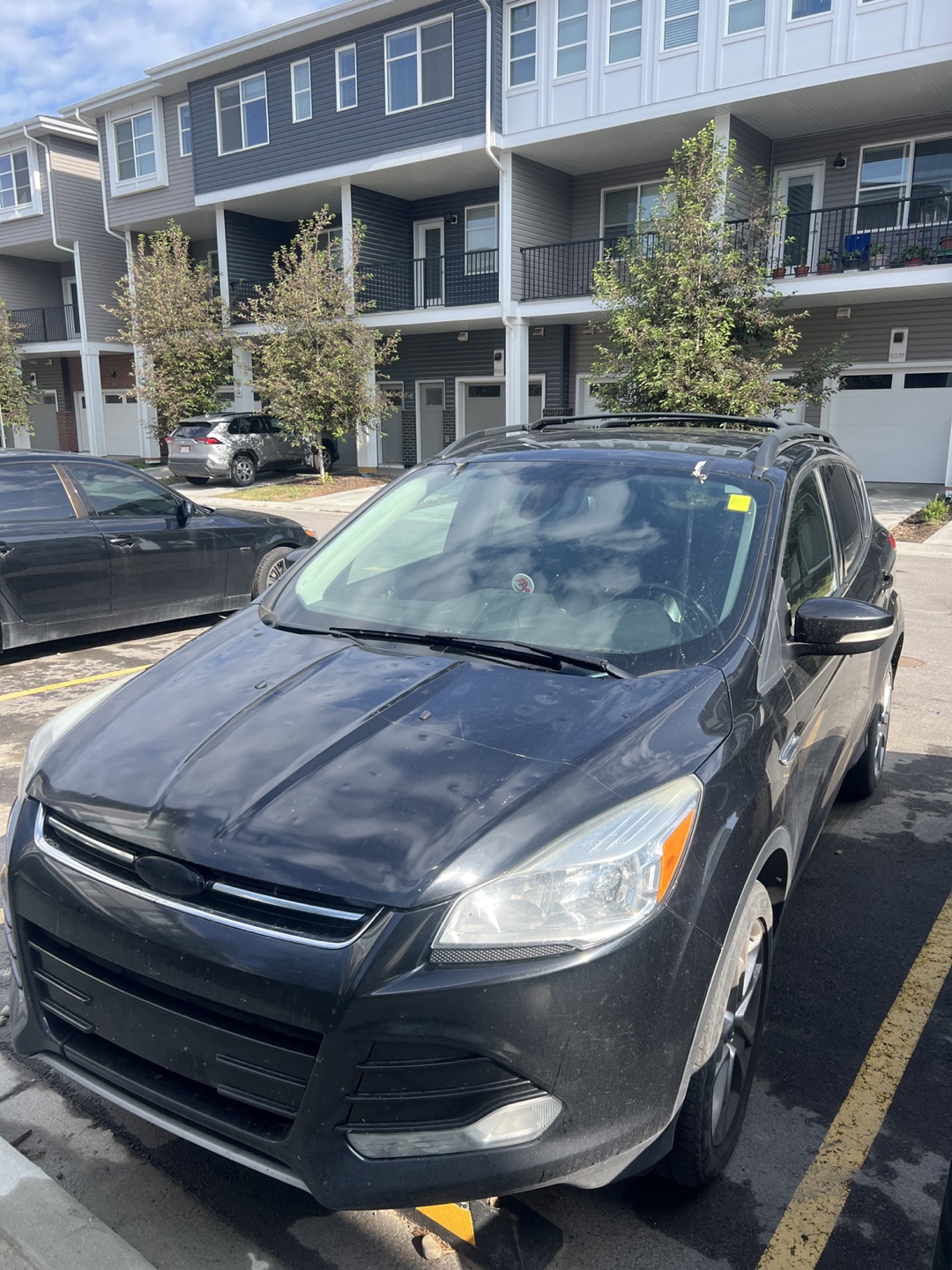 Black Ford Escape - Great Vehicle! - photo 2