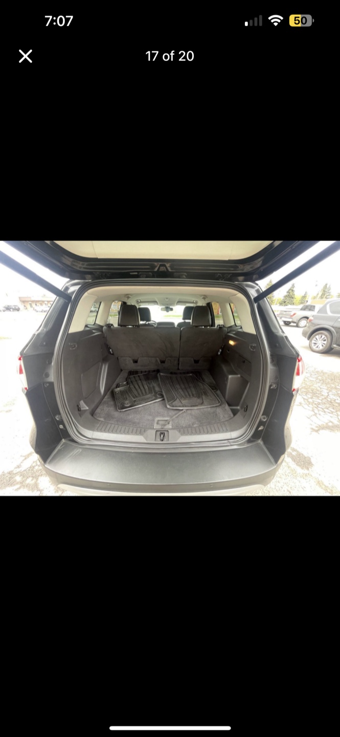 Black Ford Escape - Great Vehicle! - photo 3