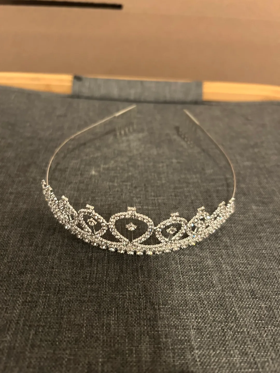 Sparkling Tiara thumbnail