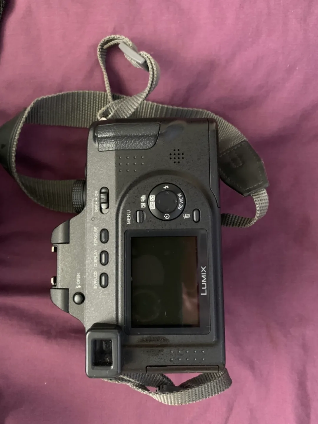 Panasonic Lumix Digital Camera with accessories image indicator(4)