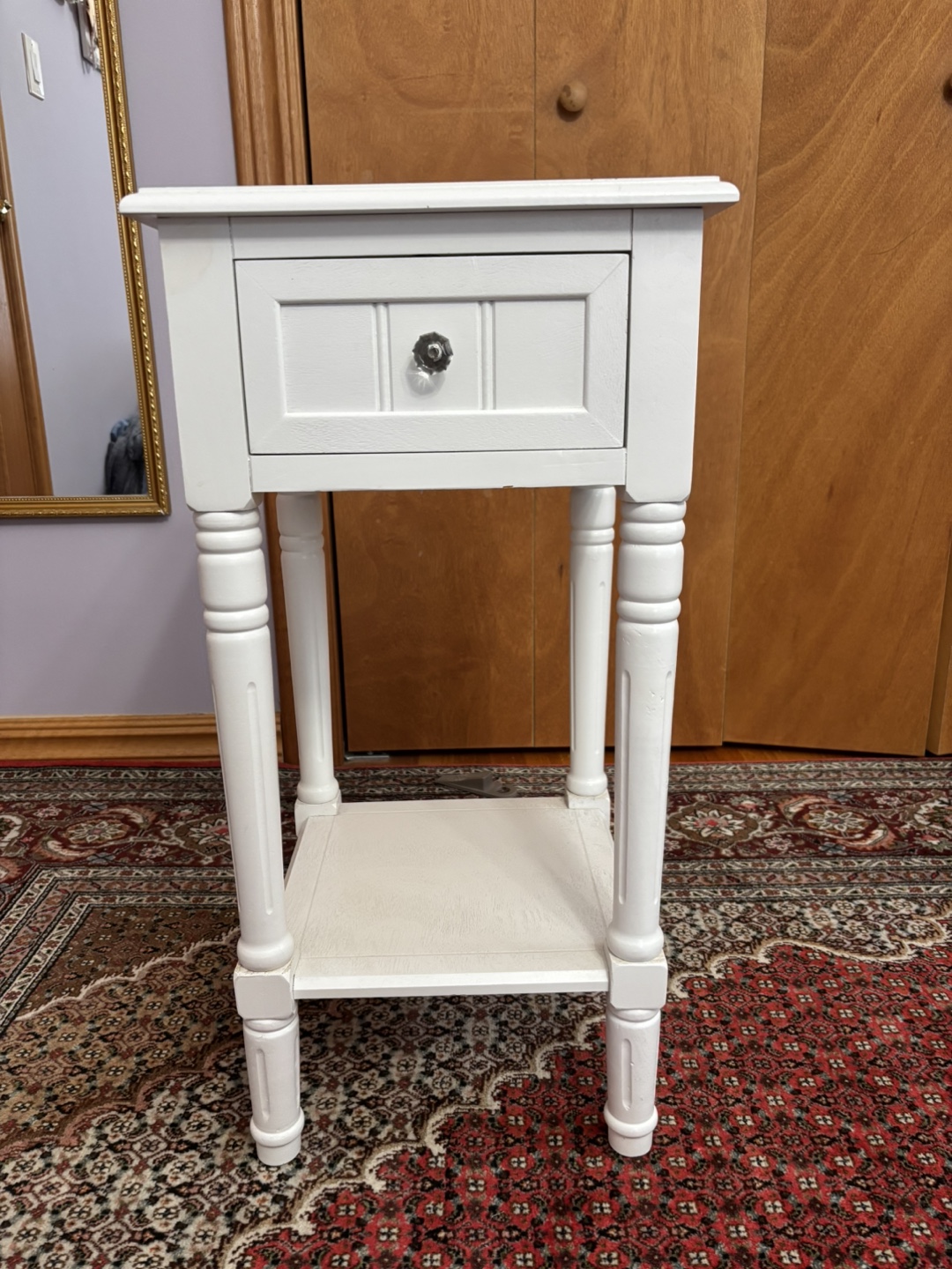 White side table - photo 2