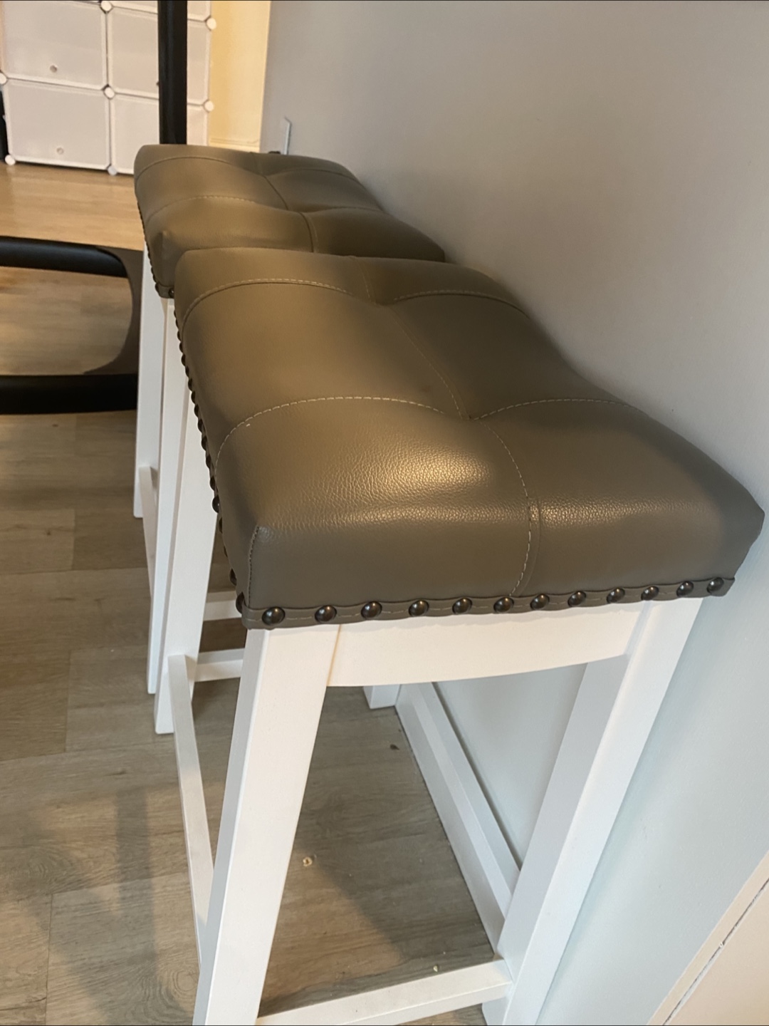 Set of 2 Gray Upholstered Counter Stools - photo 2