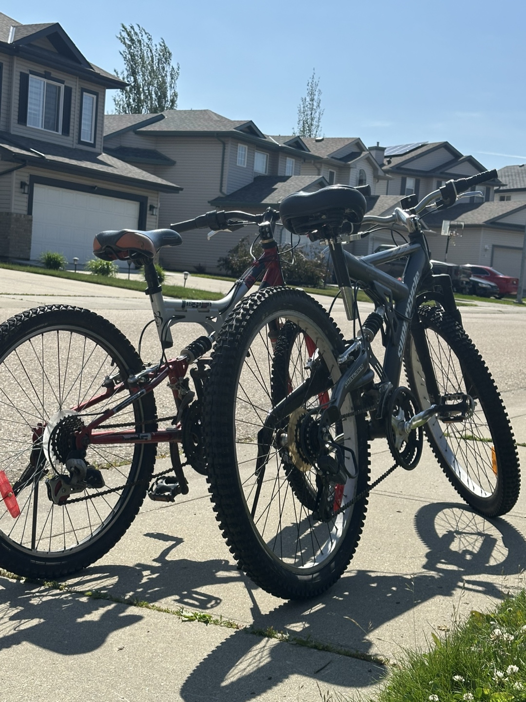 Two Mountain Bikes for Sale - photo 4
