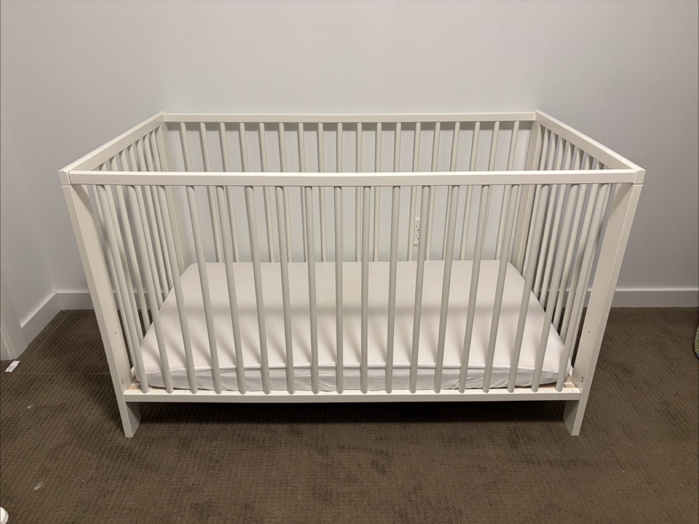 IKEA Gulliver Baby Crib + Mattress - photo 3