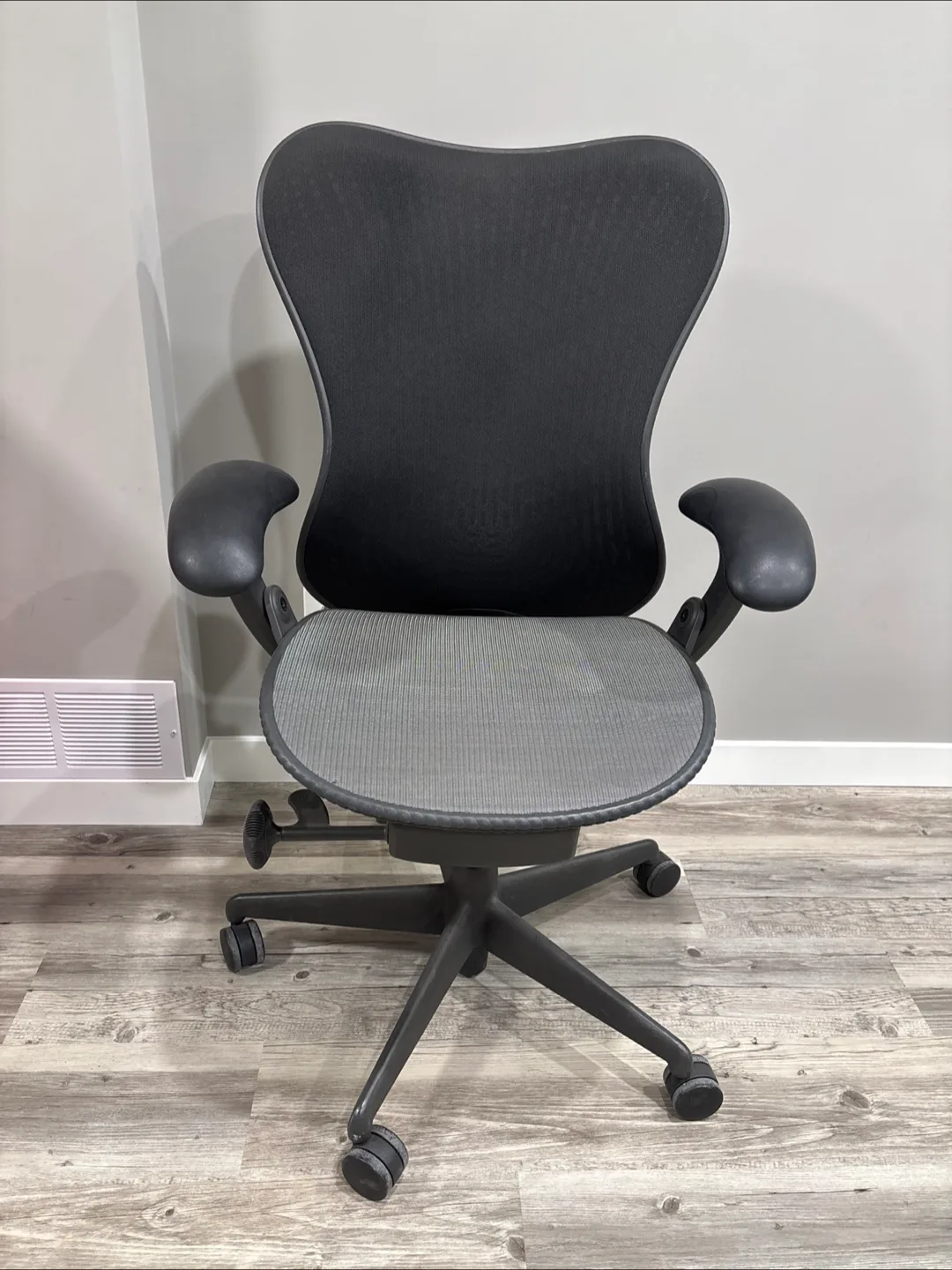 Herman Miller Mirra 1 Office Chair thumbnail