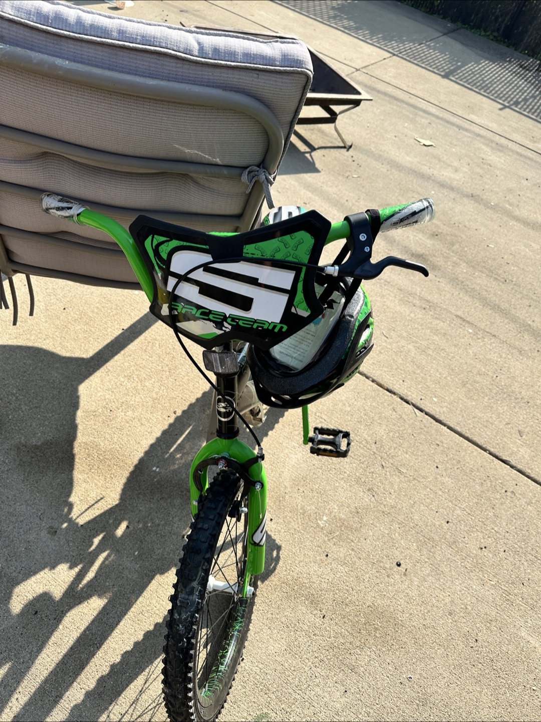 Green and Black Bike - photo 3