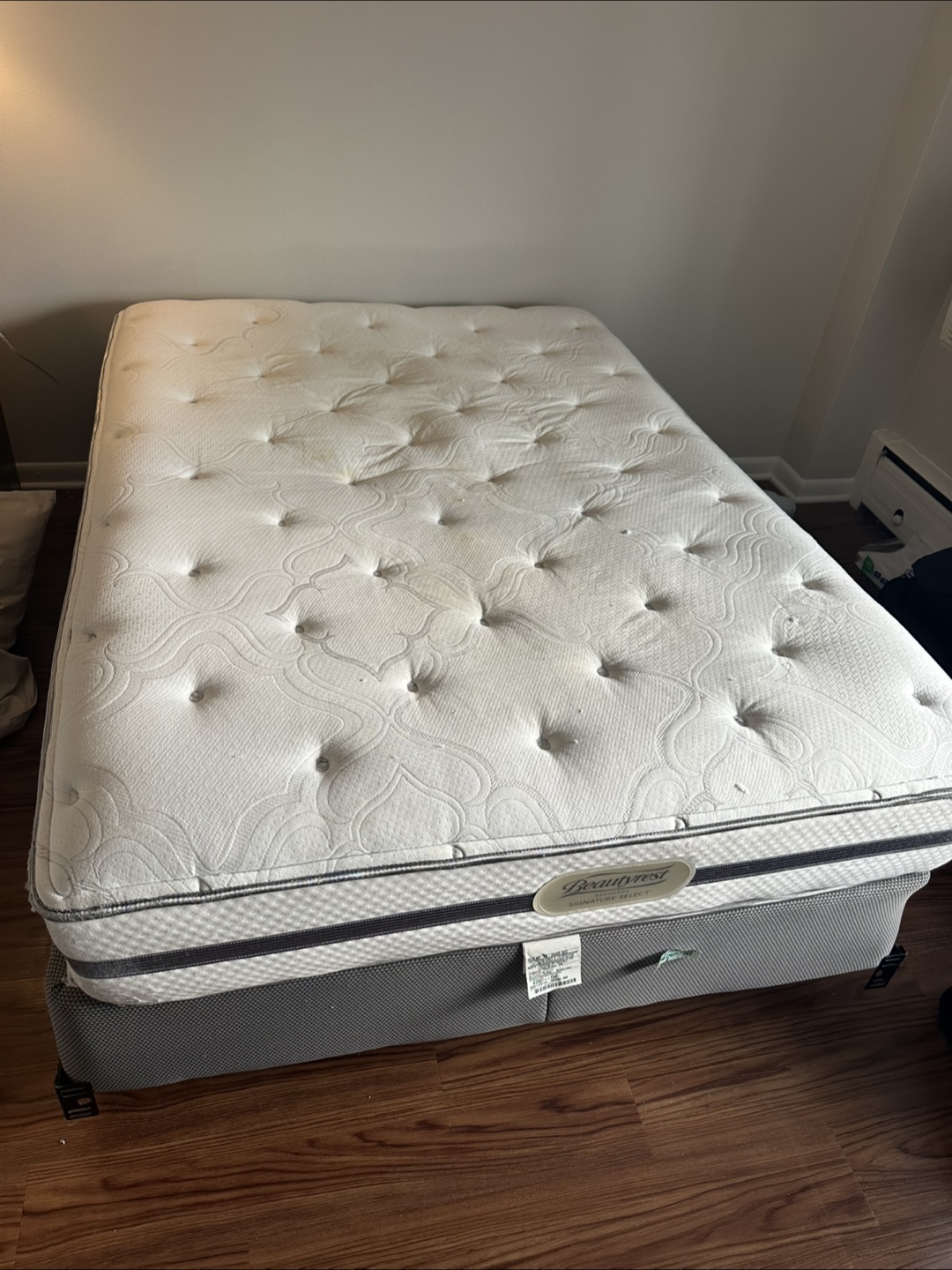 Full Size Mattress & Box Spring - photo 2